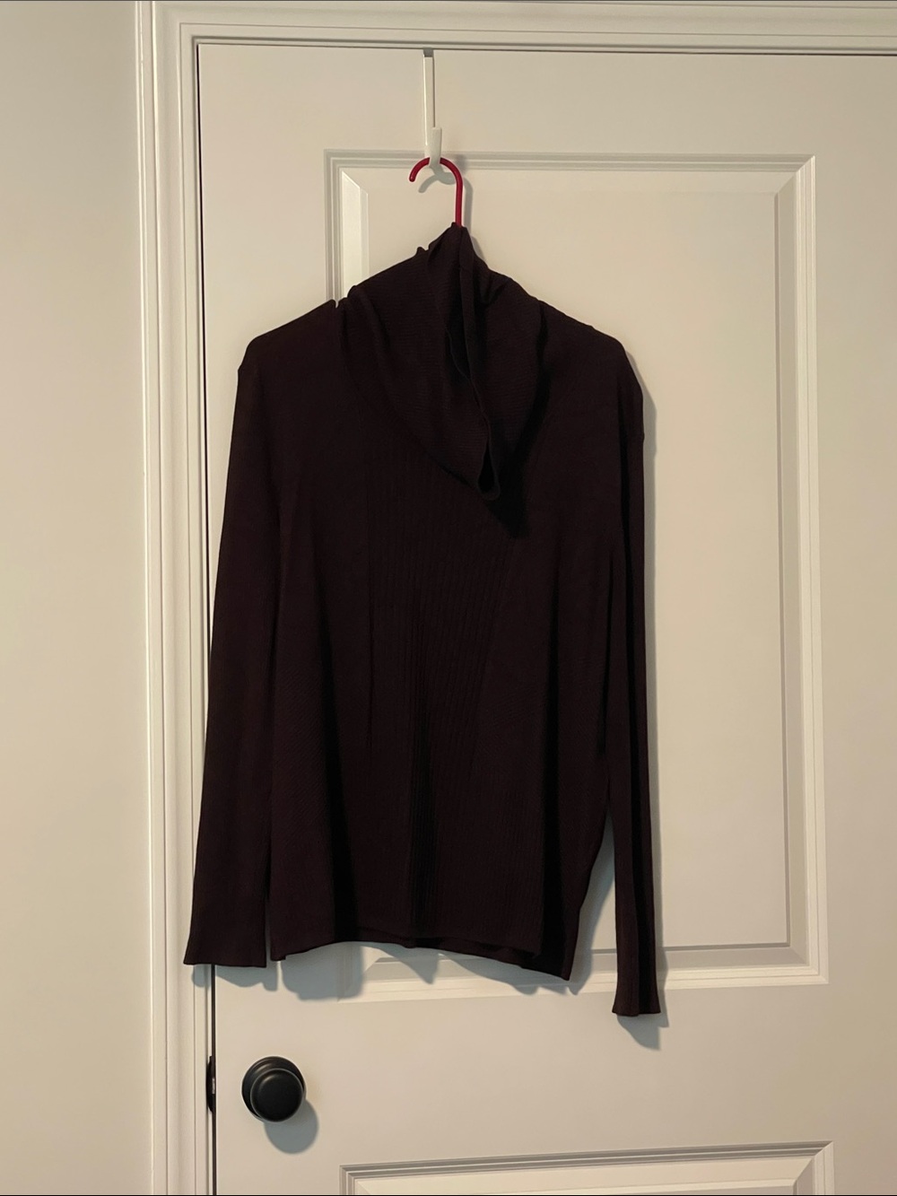 Women’s Lightweight Turtleneck Cowled Sweater - Black